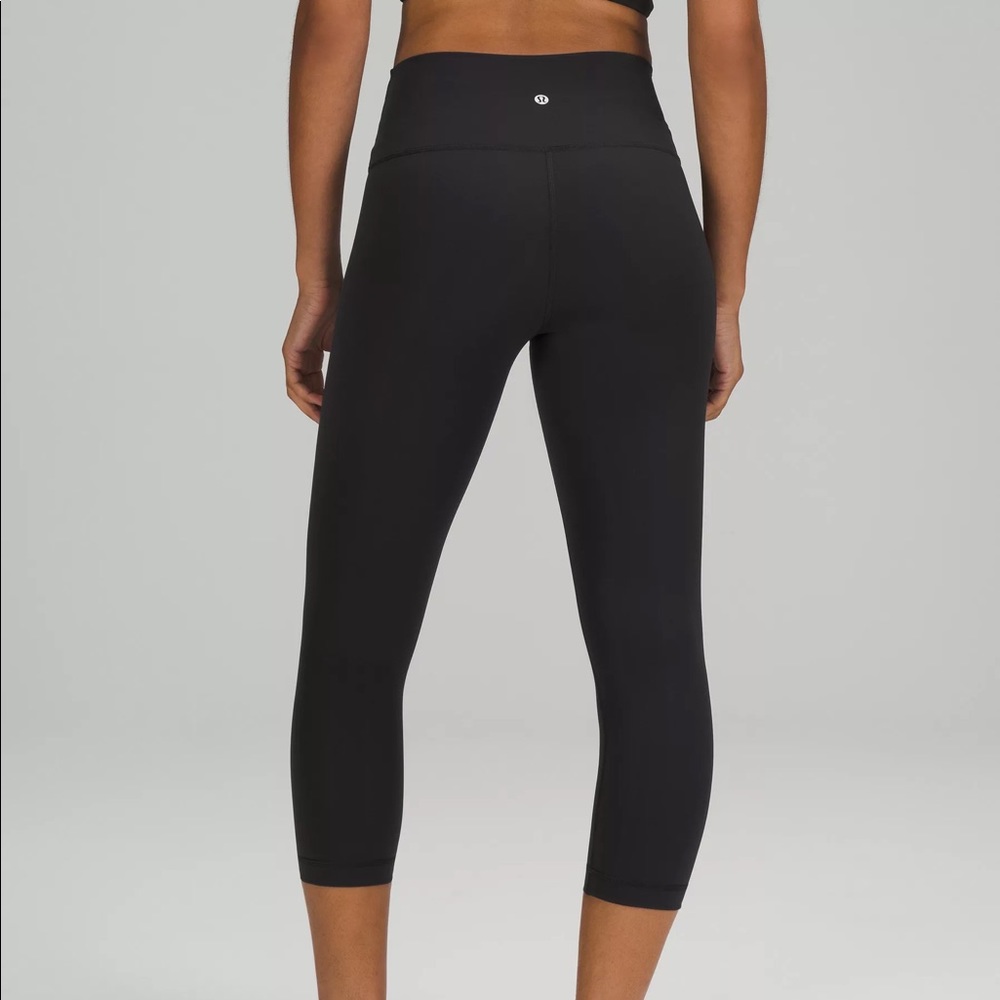 Lululemon cropped leggings